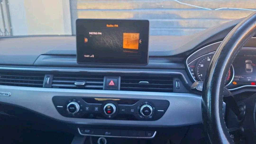 Audi radio repaired and playing FM